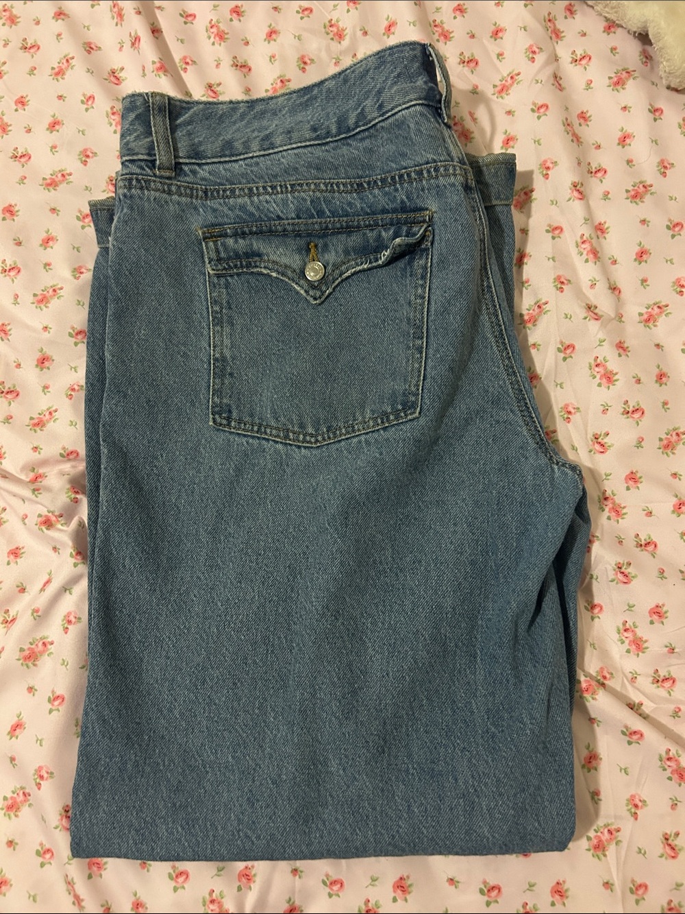 PacSun High-Rise Women’s Jeans in Medium Blue Denim